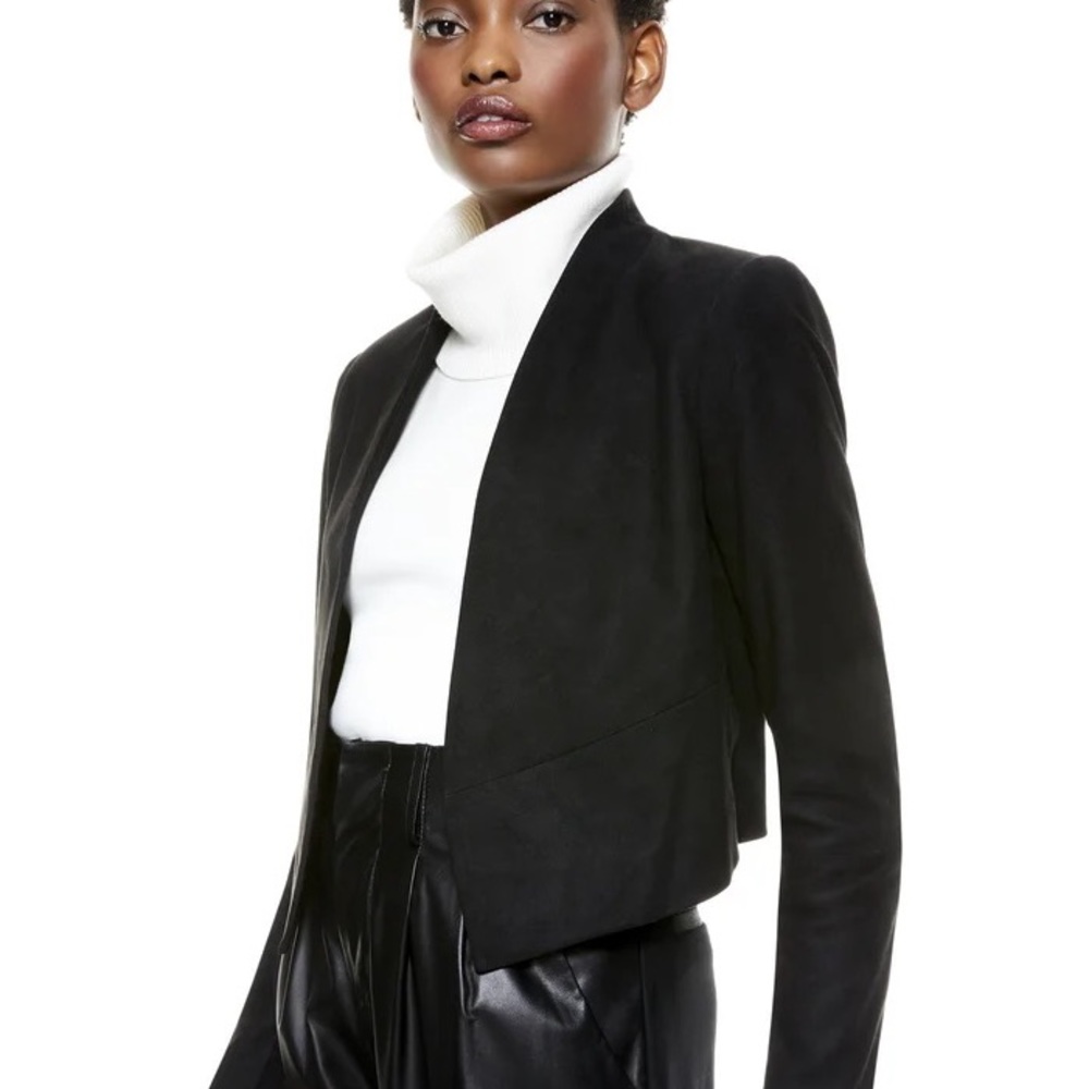 Alice + Olivia black minimalist suede cropped blazer like new small / 2